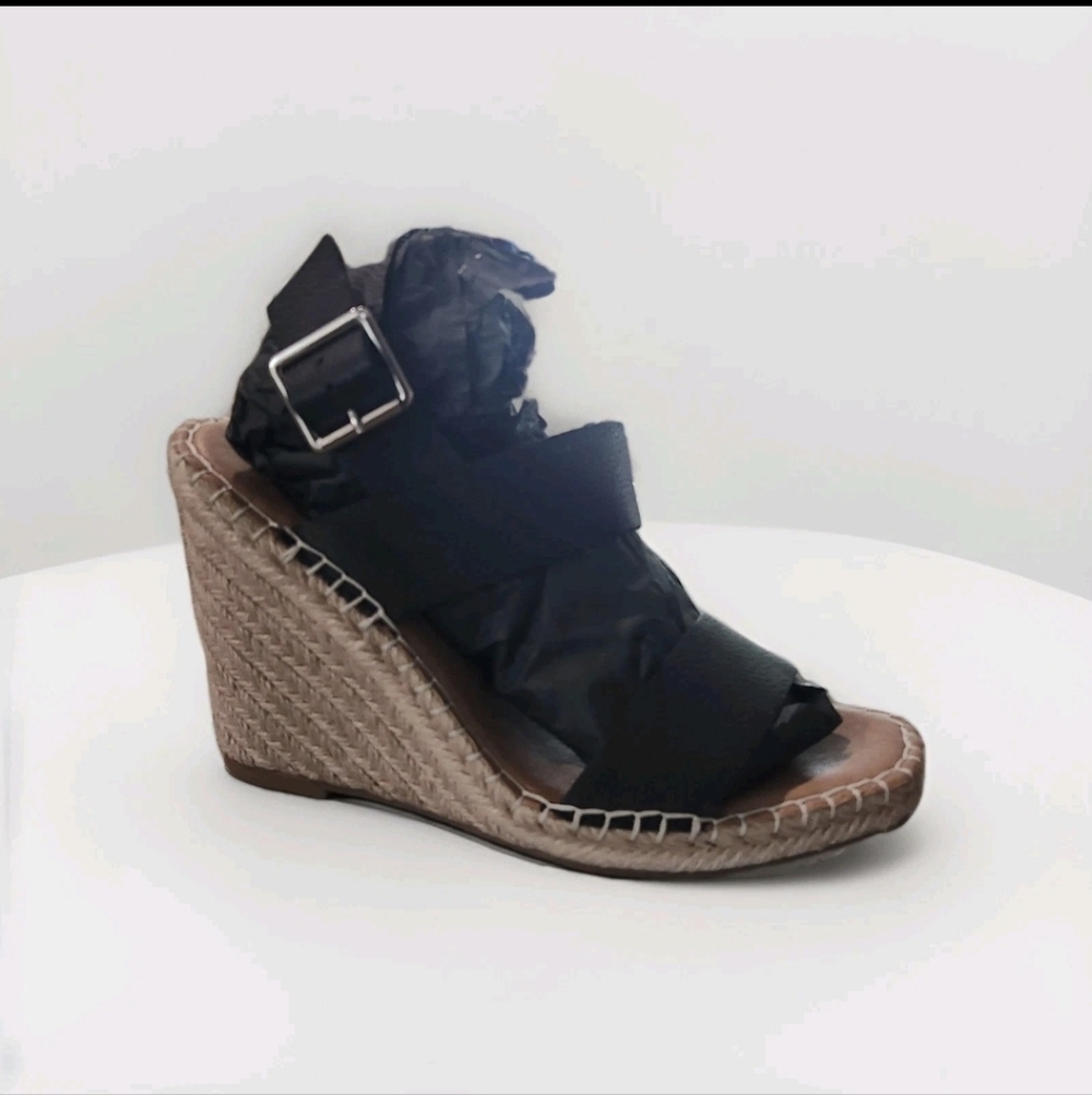 Steve Madden Black Leather Wedge Sandals Sz 7.5